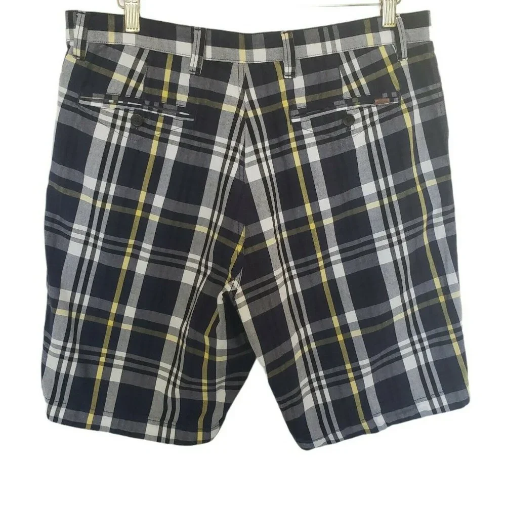 Chaps Flat Front Shorts Mens Size 36 Blue Yellow White Plaid 100% Cotton